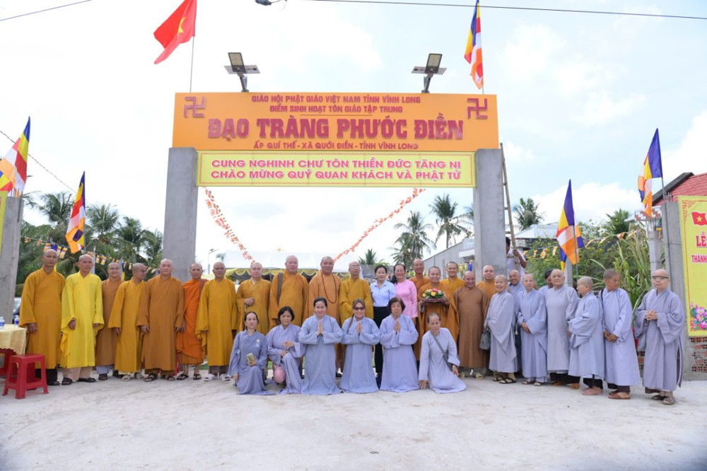 Vĩnh Long: Lễ trao Quyết định thành lập và phân công nhân sự điểm sinh hoạt tôn giáo tập trung đạo tràng Phước Điền