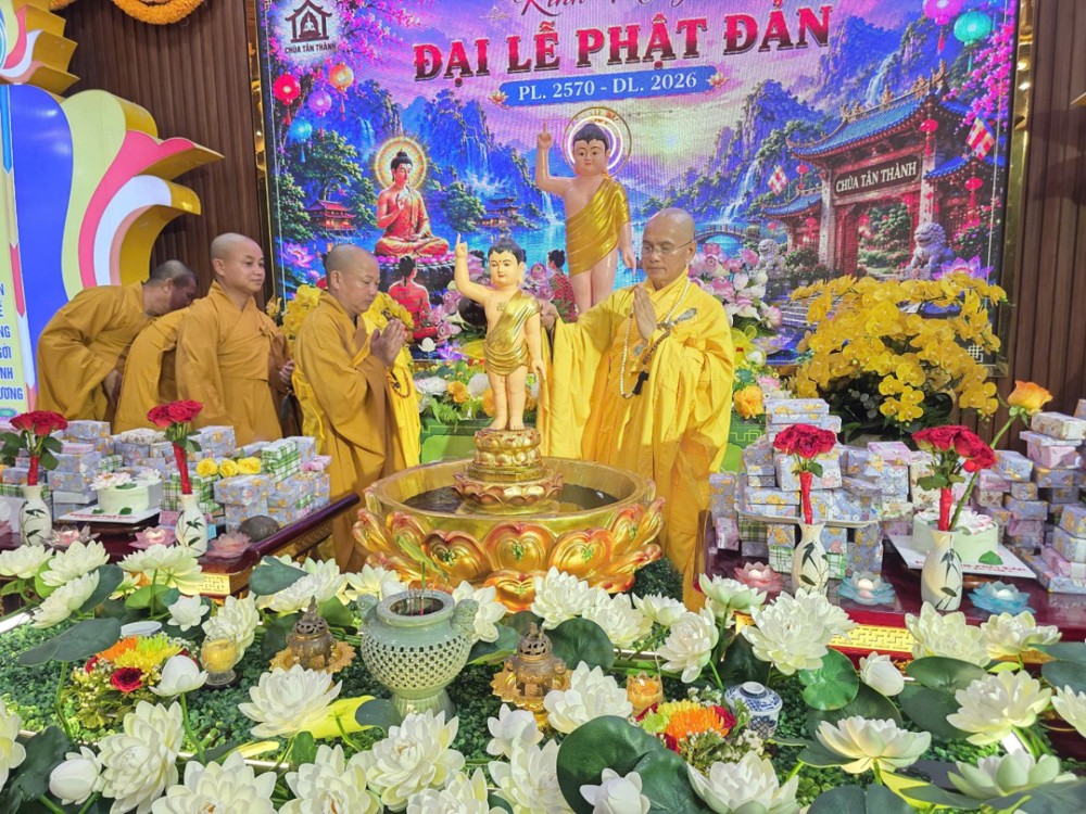 Đà Nẵng: Chùa Tân Thành trang nghiêm tổ chức Đại lễ Phật đản PL.2570