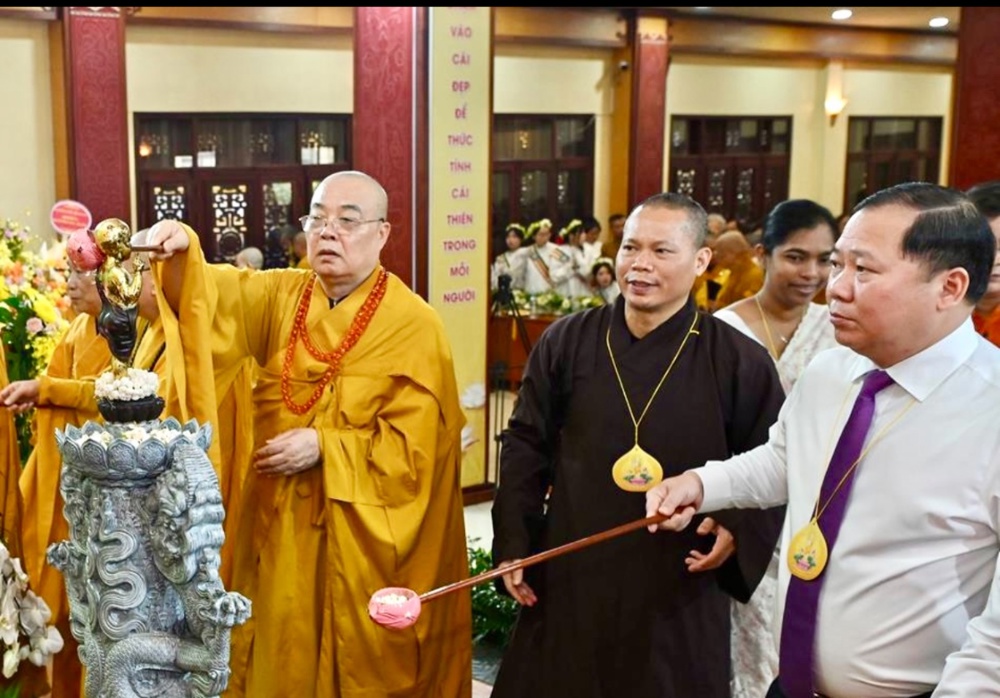 TƯ GHPGVN Trang nghiêm tổ chức Đại lễ Phật đản 2570 tại chùa Quán Sứ