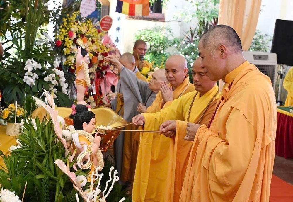 Hà Nội: Ban đại diện Phật giáo liên phường Cầu Giấy đã thành kính tổ chức Đại lễ Phật đản PL.2570 – DL.2026.