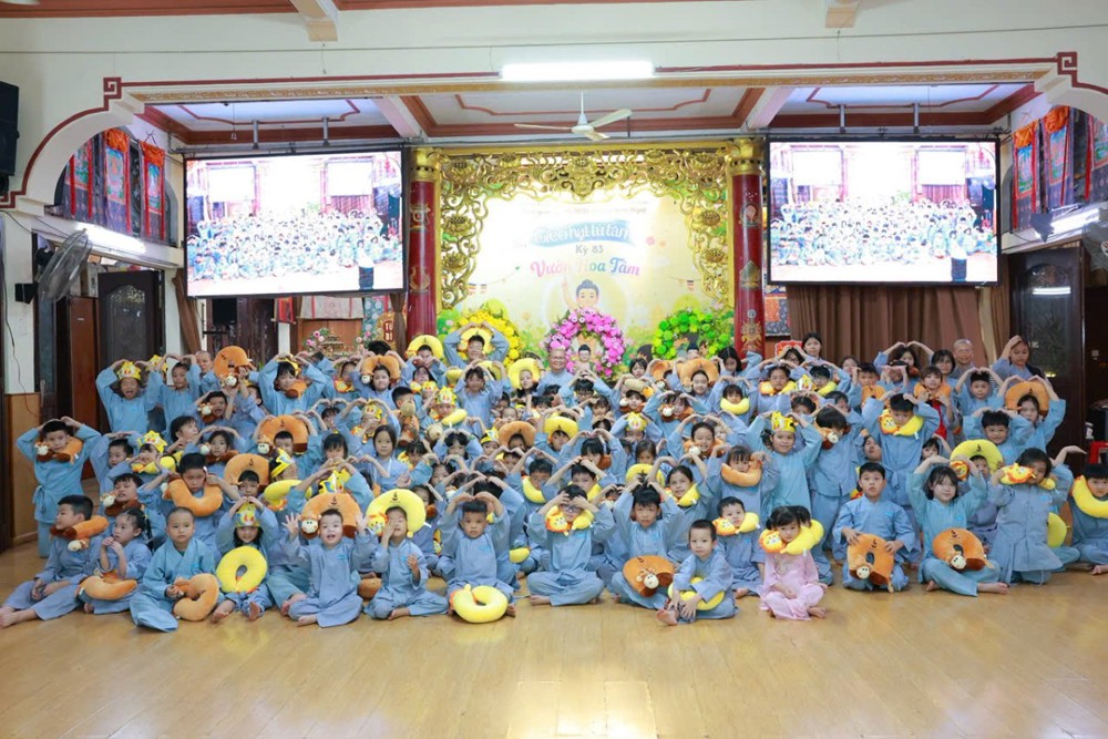 TP.HCM: Gần 200 thiếu nhi tham dự khóa tu “Gieo Hạt Từ Tâm” kỳ 83 nhân mùa Phật đản PL.2570