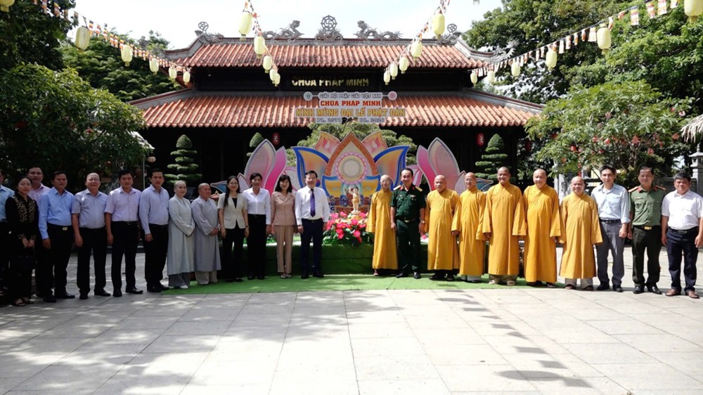Tây Ninh: Lãnh đạo tỉnh thăm và chúc mừng Ban Trị sự GHPGVN tỉnh nhân Đại lễ Phật đản và mùa An cư kiết hạ PL.2570