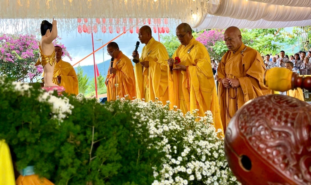 Lâm Đồng: Ban Đại diện Phật giáo liên xã Bảo Lâm long trọng tổ chức Đại lễ Phật đản PL.2570 – DL.2026