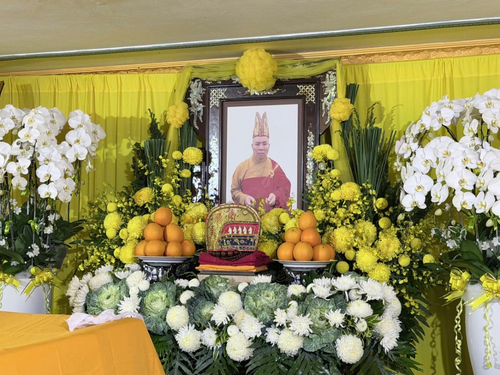 TP.HCM: Trang nghiêm lễ nhập kim quan Hòa thượng Thích Thông Hiền