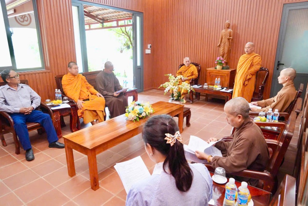 Lâm Đồng: Ban Đại diện Phật giáo liên phường Gia Nghĩa gặp mặt trao đổi Phật sự