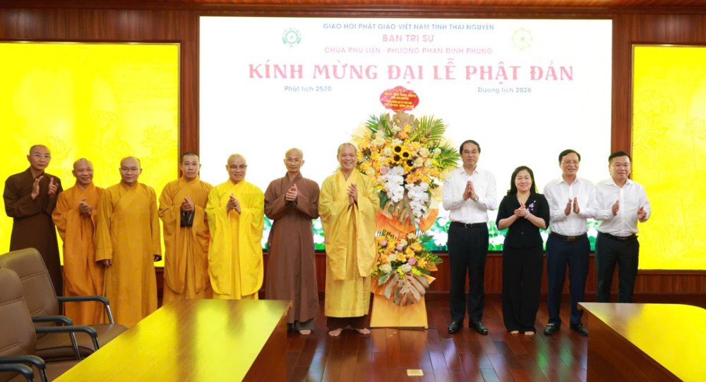 Thái Nguyên: Lãnh đạo tỉnh thăm, chúc mừng Đại lễ Phật đản PL.2570 