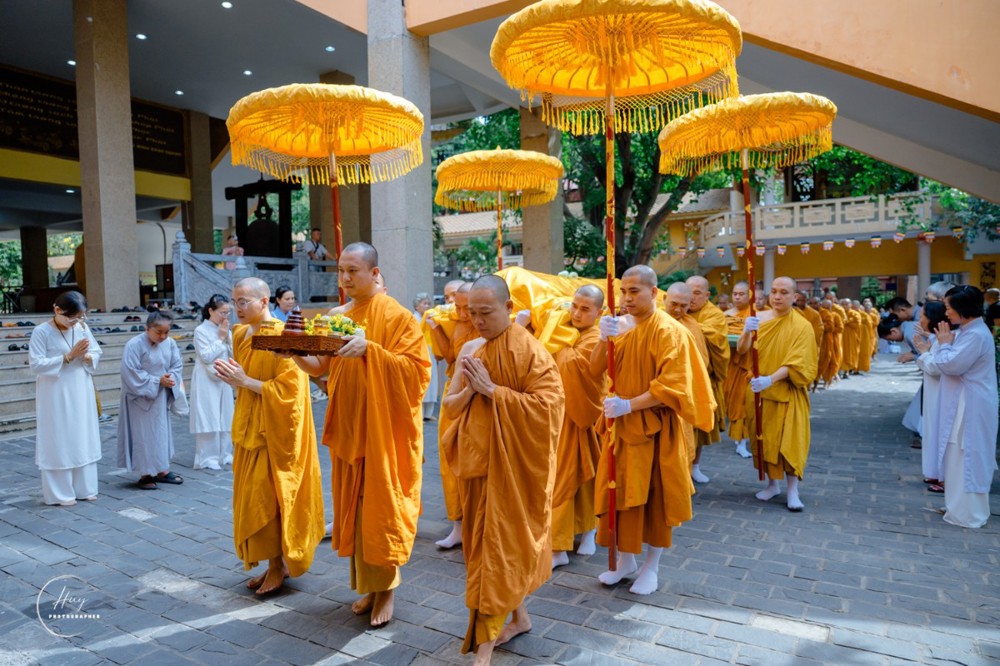 TP.HCM: Trang nghiêm Lễ nhập kim quan Trưởng lão Hòa thượng Thích Giác Tường