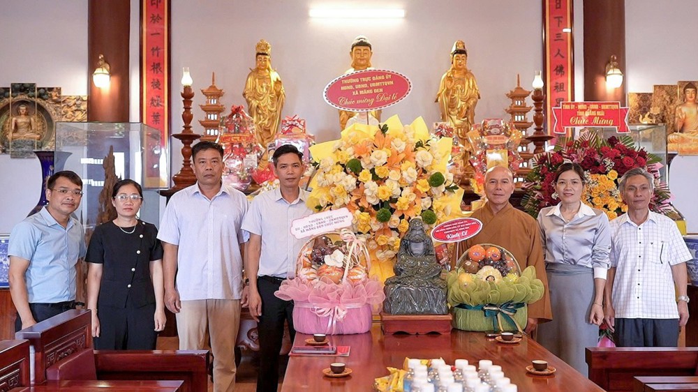 Quảng Ngãi: Đảng uỷ, HĐND, UBND, UBMTTQVN xã Măng Đen thăm, chúc mừng chùa Khánh Lâm nhân mùa Phật đản PL.2570 – DL.2026