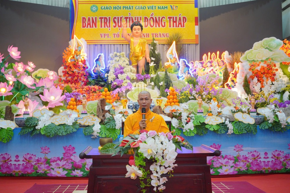 Đồng Tháp: Pháp thoại về Ý nghĩa ngày Phật đản tại Văn phòng I – chùa Vĩnh Tràng