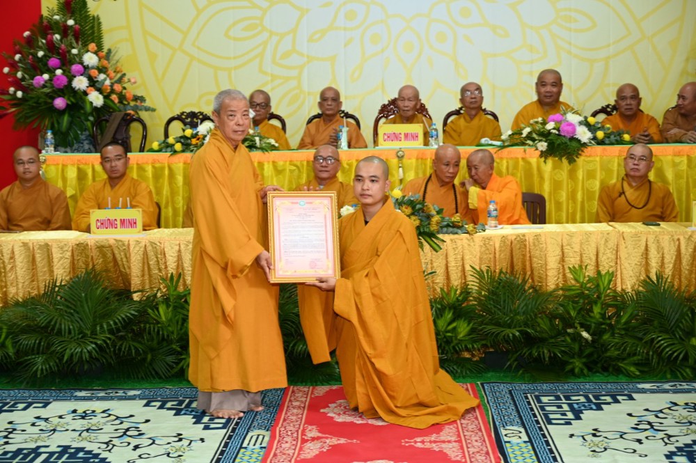 Vĩnh Long: Trang nghiêm lễ trao Quyết định bổ nhiệm trụ trì chùa Phước Hòa