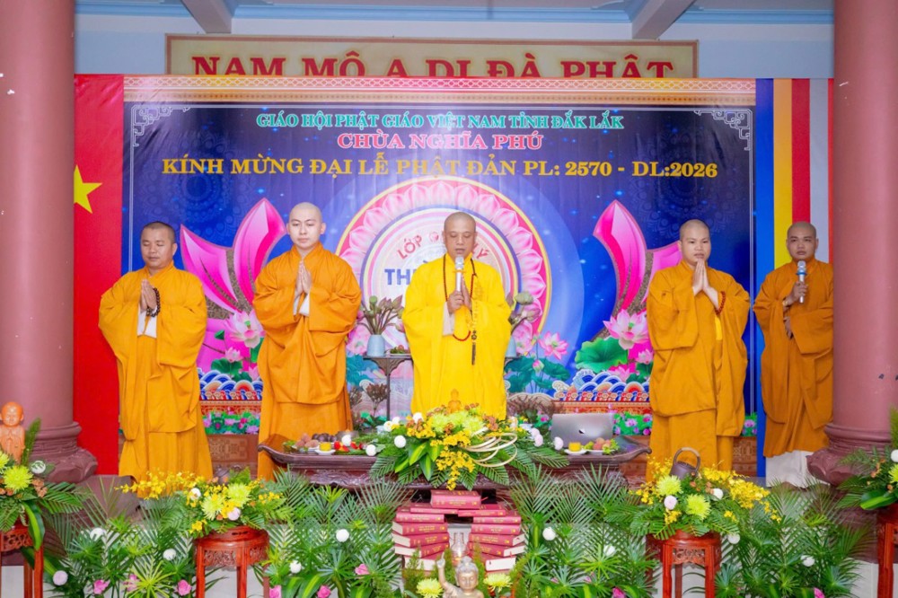 Đắk Lắk: Chùa Nghĩa Phú tổ chức đêm thiền trà “Phật ngự trong con”