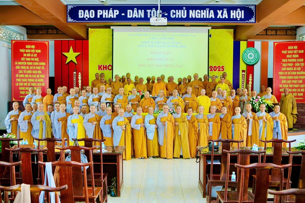 Khai mạc Khóa Huân tu 7 ngày dành cho Tăng Ni tại trường hạ Văn phòng Thường trực Ban Trị sự GHPGVN thành phố Đồng Nai