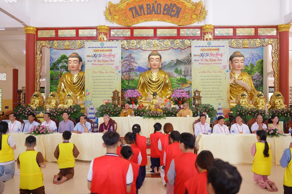 Đồng Tháp: Khai mạc khóa sinh hoạt Phật pháp mùa hè Xứ sở Sen hồng chủ đề "Đi tìm Hạnh phúc"