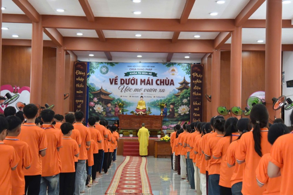TP. Đồng Nai: Chùa Đăng Pháp trang nghiêm khai mạc Khóa tu mùa hè 2026 với chủ đề “Ươm Mầm Từ Bi - Trí Tuệ - Hướng Thiện”