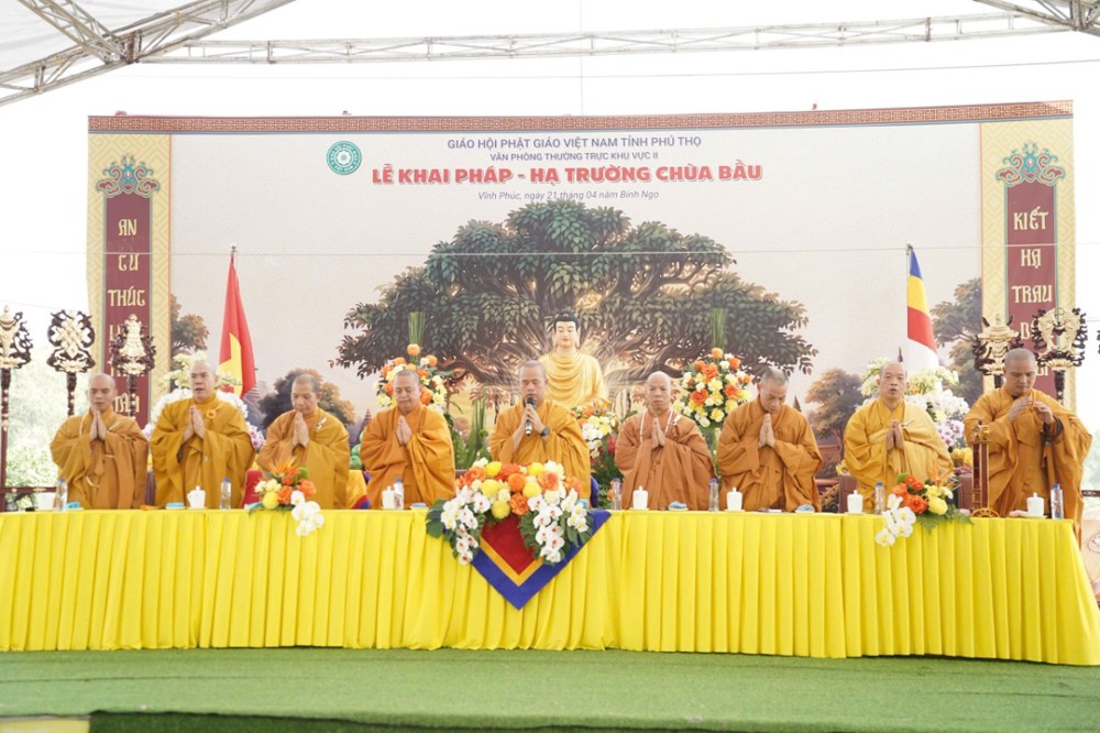 Phú Thọ: Trang nghiêm tổ chức lễ khai giảng khóa An cư kiết hạ tại hạ trường chùa Bầu - Phật Quang Tự