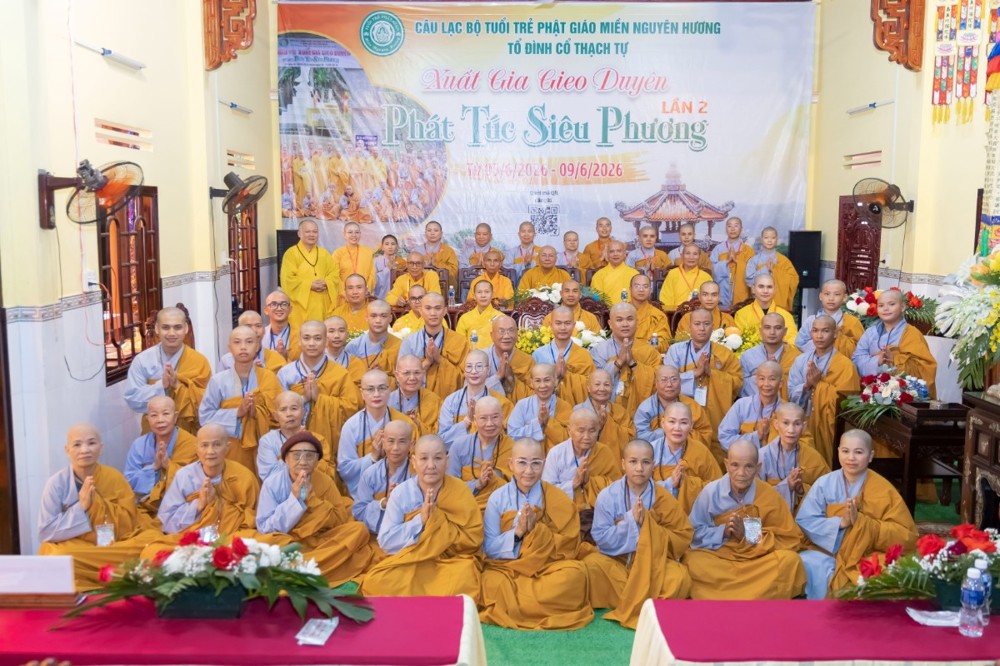 Lâm Đồng: Tổ đình Cổ Thạch Tự khai mạc khóa tu Xuất gia gieo duyên “Phát túc siêu phương” lần thứ II