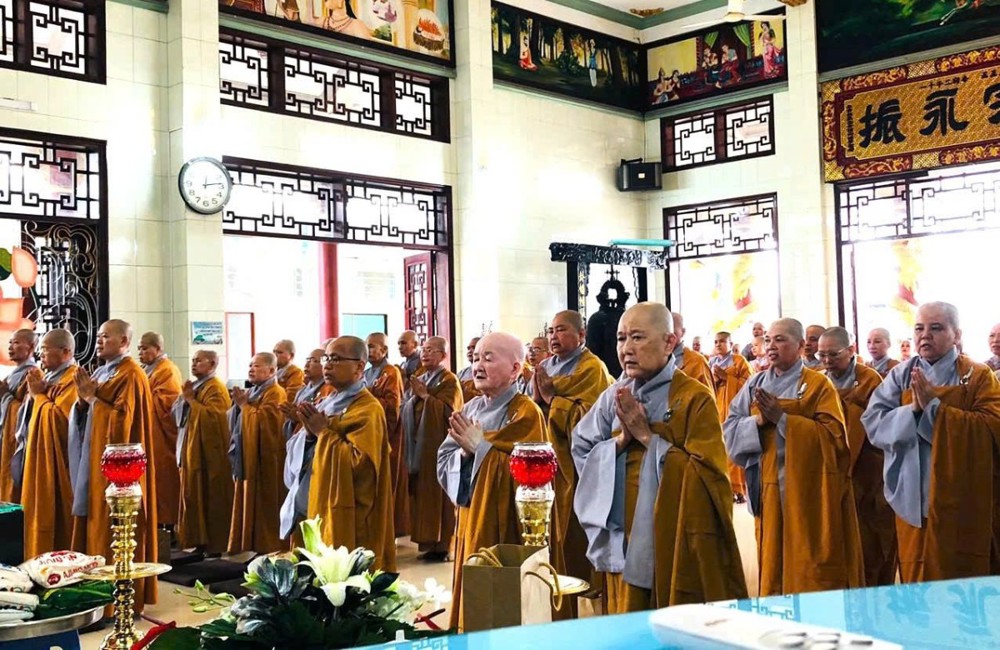 TP.HCM: Chư Ni trường hạ chùa Pháp Quang, chùa Bửu Quang tác pháp đối thú An cư kiết hạ PL.2570