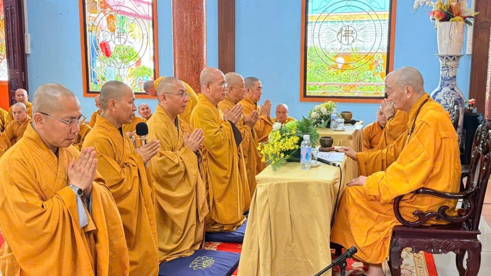 TP.HCM: 45 chư Tăng Tổ đình chùa Vạn Thọ trang nghiêm tác pháp An cư kiết hạ PL.2570