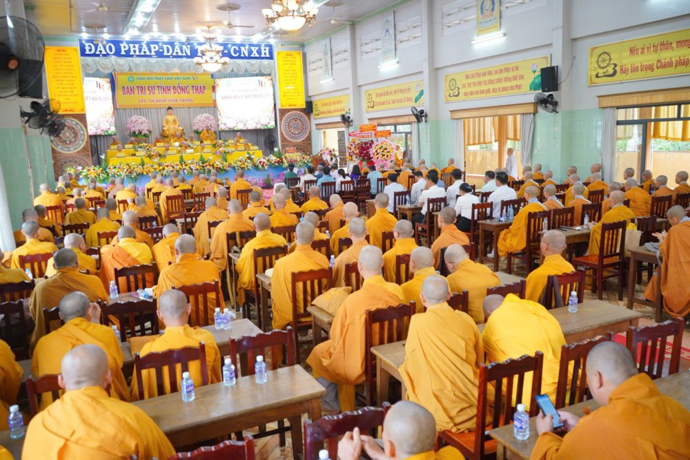 Đồng Tháp: Lễ tổng khai giảng khóa An cư Kiết hạ PL.2570 tại Văn phòng I – Chùa Vĩnh Tràng