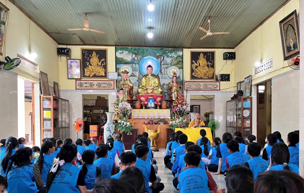 Đồng Nai: Chùa Thanh Nguyên tổ chức khóa tu mùa hè “Tuổi trẻ học Phật pháp” cho thanh thiếu niên xã Bom Bo