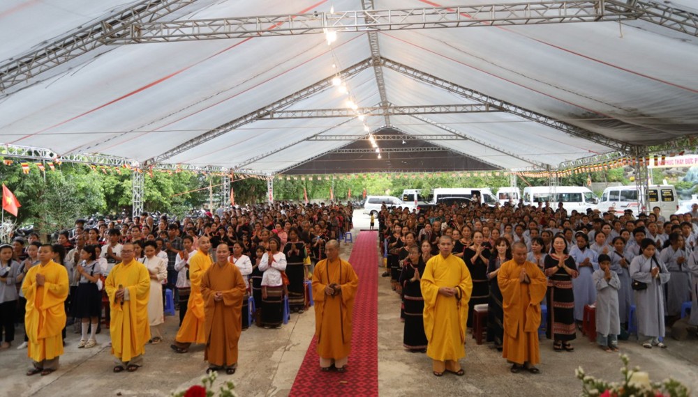 Đắk Lắk: 500 đồng bào dân tộc tham dự khóa tu “Phật về buôn làng”