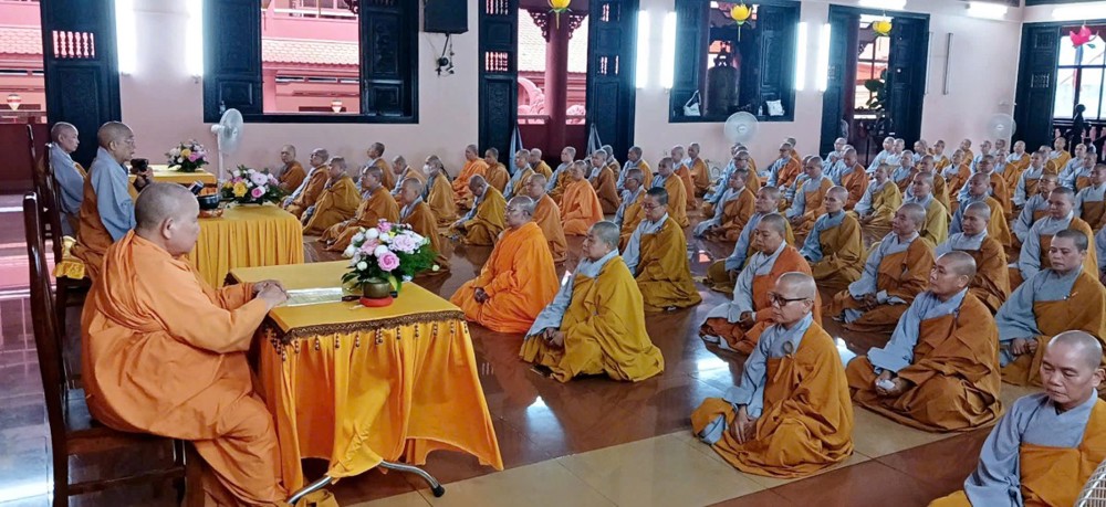 Đồng Nai: Chư Ni khu vực phía Bắc thành phố tác pháp An cư kiết hạ PL.2570