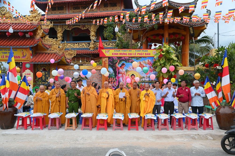 Đồng Tháp: Chùa Thiền An long trọng tổ chức Đại lễ Phật đản PL.2570 – DL.2026, trao tặng nhiều công trình an sinh xã hội