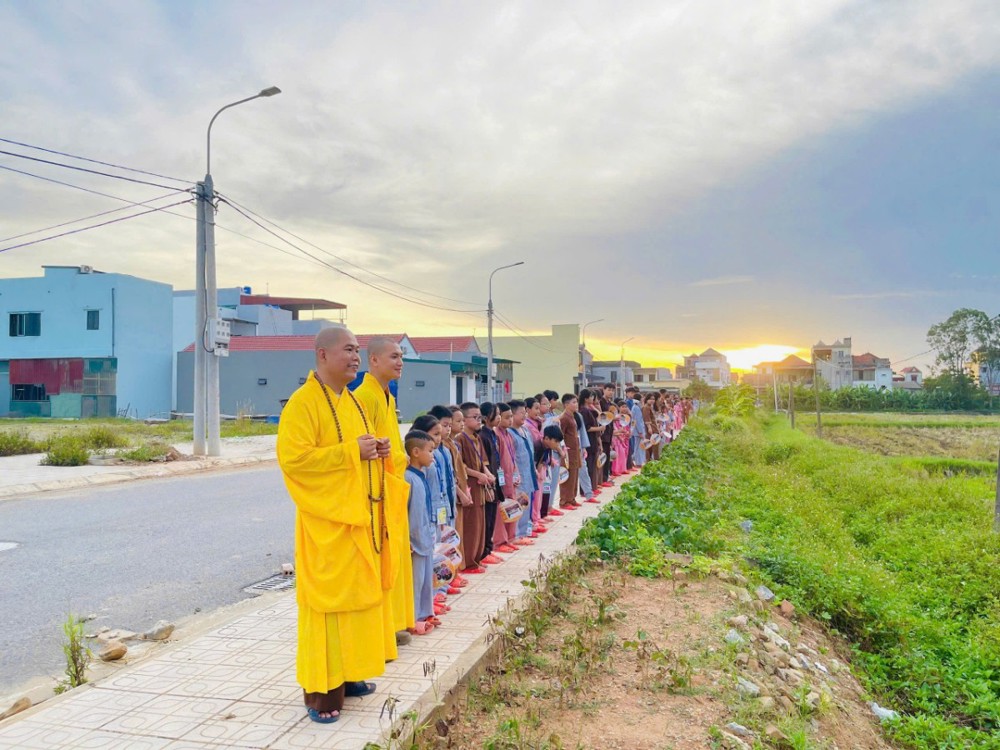 Thanh Hóa: Hơn 200 em thiếu nhi nhập khóa Khóa Sinh hoạt Phật pháp mùa Hè tại chùa Đống Cao