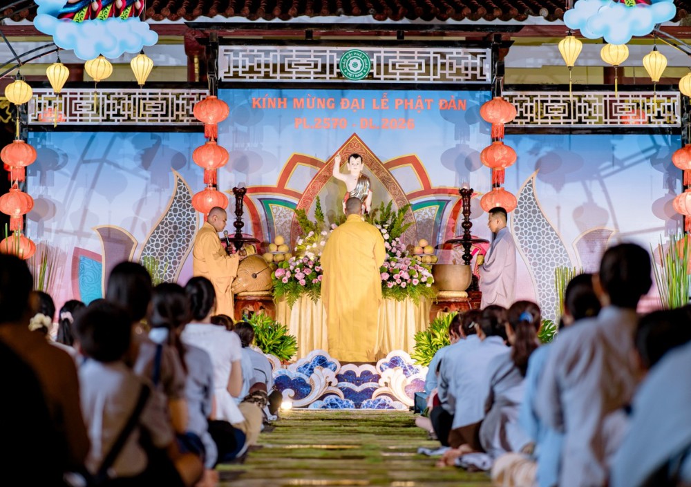 Gia Lai: Chùa Long Đa trang nghiêm cử hành lễ tắm Phật kính mừng Đại lễ Phật đản PL.2570 – DL.2026
