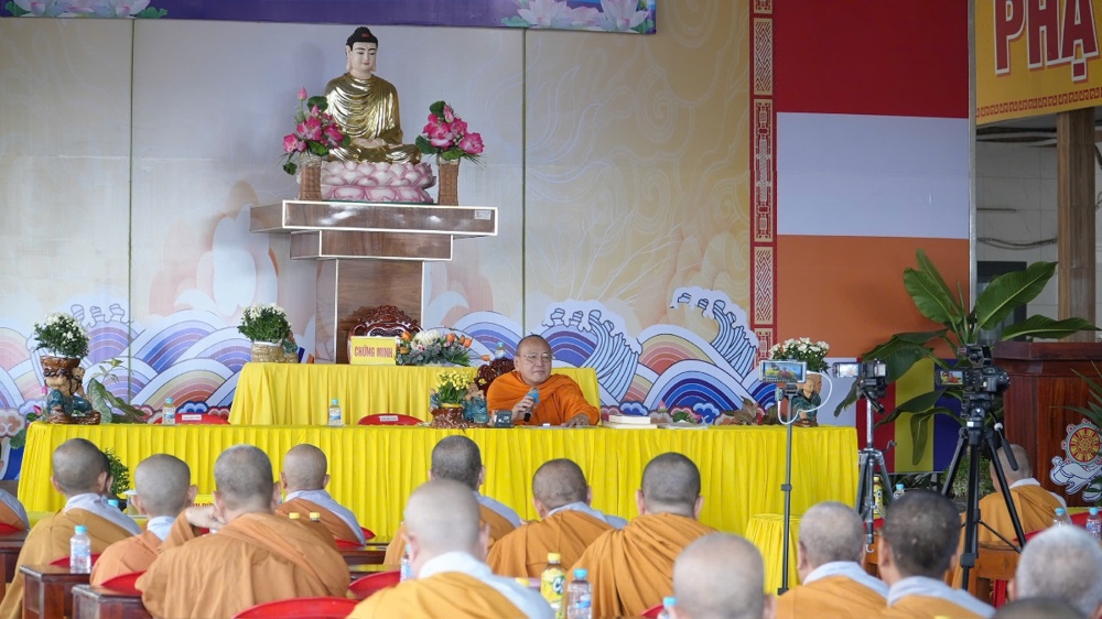 Đồng Nai: Hòa thượng Thích Bửu Chánh giảng pháp tại Trường hạ chùa Bửu Hưng