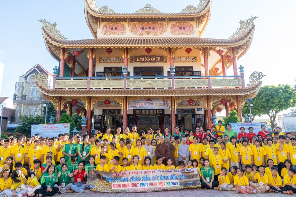 Đồng Tháp: Khai mạc khóa sinh hoạt Phật pháp mùa hè "Con về bên Phật" lần IV năm 2026 tại chùa Linh Sơn