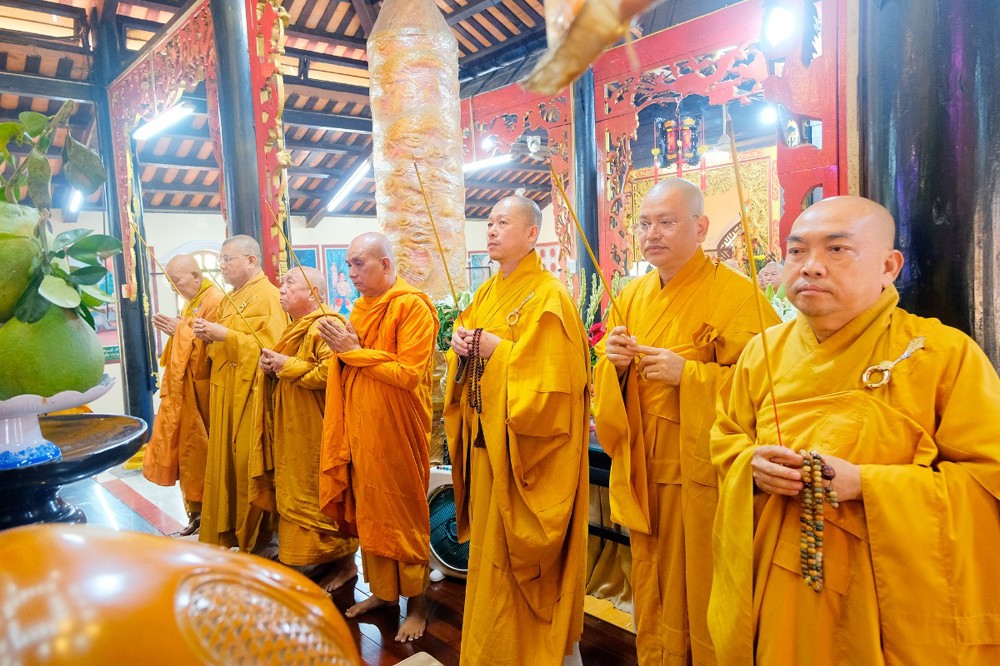 An Giang: Chư Tăng Ni khu vực Kiên Giang cũ tác pháp bắt đầu mùa An cư kiết hạ PL.2570