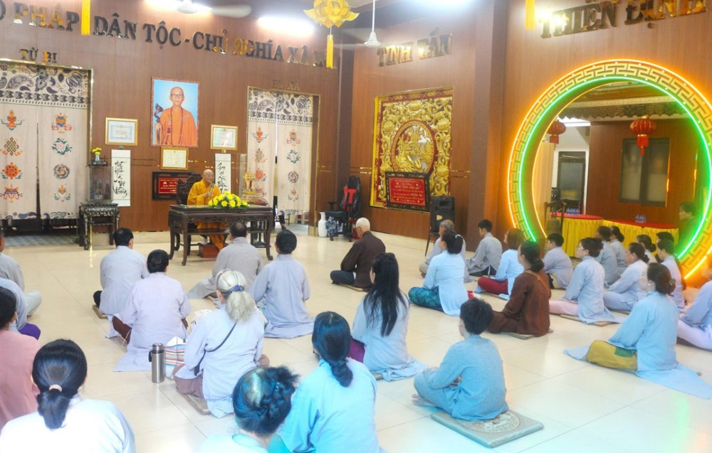 TP.HCM: Cung thỉnh Hòa thượng Thích Minh Thông thuyết giảng tại đạo tràng khóa tu Niệm Phật chùa Linh Bửu