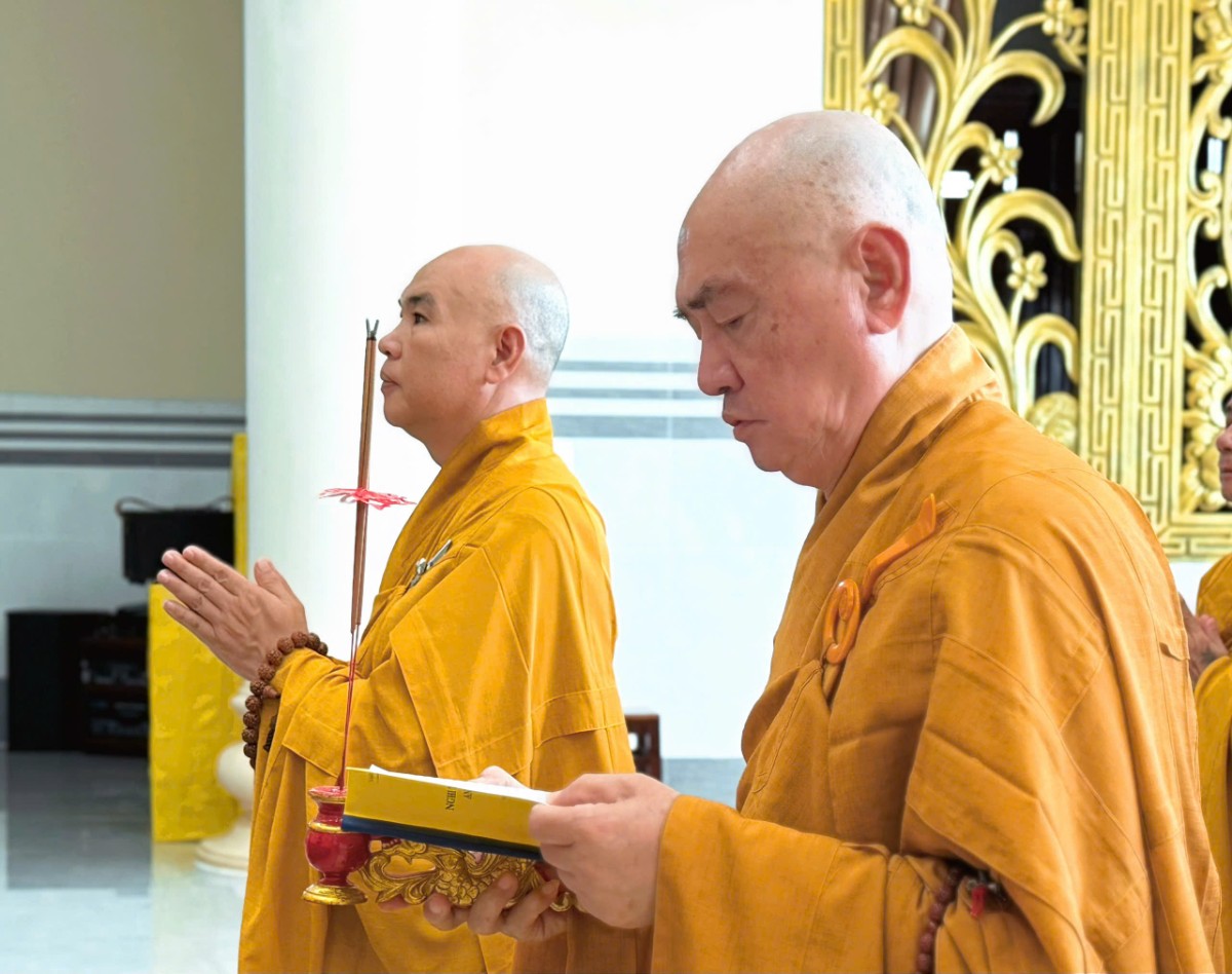 Image 1 of 30