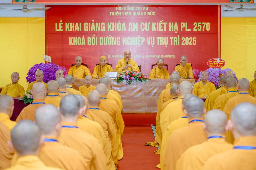 Khai giảng khóa An cư kiết hạ kết hợp bồi dưỡng nghiệp vụ trụ trì tại Thiền viện Quảng Đức