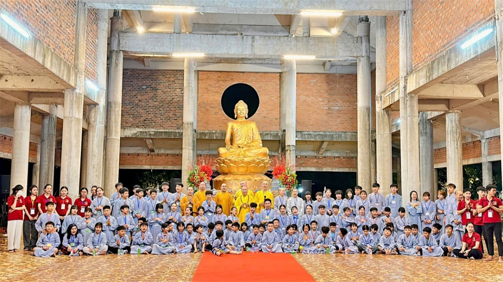 Đồng Nai: Chùa Thanh Hùng khai mạc Khóa sinh hoạt Phật pháp mùa Hè “Con về bên Phật” lần thứ III với chủ đề “Đền ơn và Tri ân”