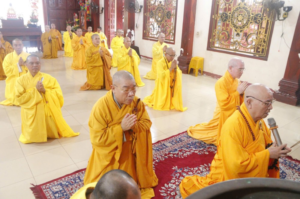 Lâm Đồng: Ban đại diện Liên Phường LaGi trang nghiêm kiết giới an cư PL. 2570
