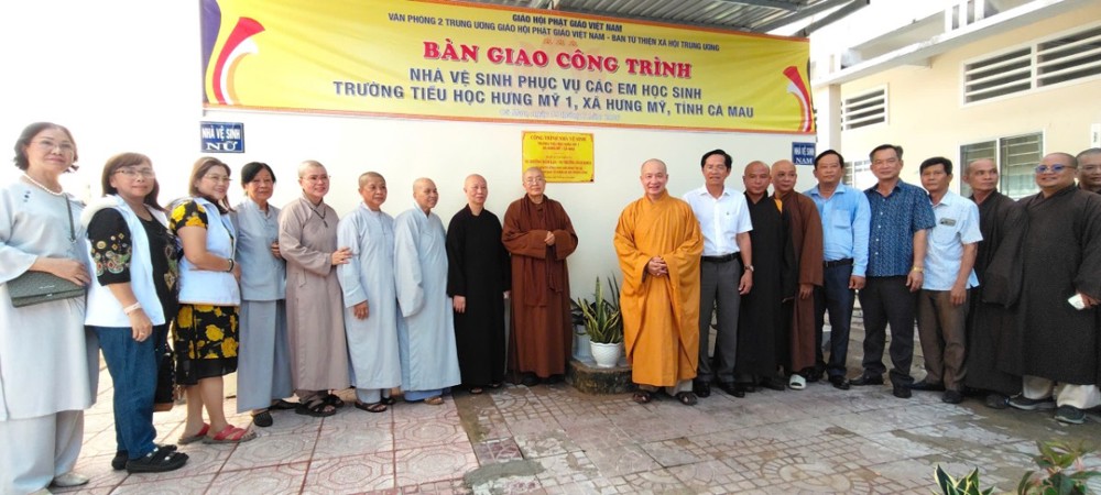 Cà Mau: Bàn giao cụm công trình nhà vệ sinh đạt chuẩn cho các trường học trên địa bàn tỉnh