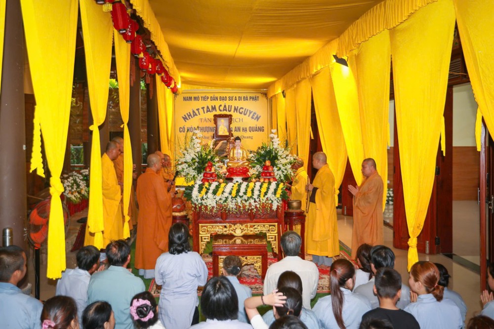Quảng Ngãi: Lễ nhập kim quan Hòa thượng Thích An Quảng