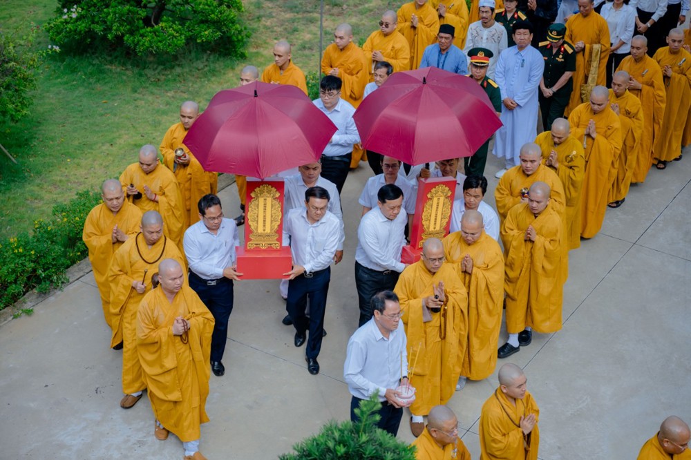 Lễ tưởng niệm Anh hùng Liệt sĩ tại Học viện Phật giáo Việt Nam TP.HCM