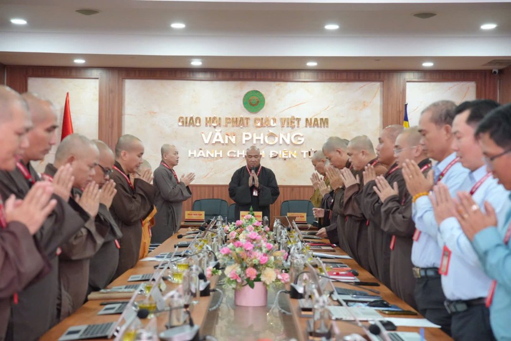 TP.HCM: Văn phòng 2 Trung ương GHPGVN họp giao ban kỳ IV năm 2026, triển khai công tác Đại hội Phật giáo toàn quốc và các Phật sự trọng điểm