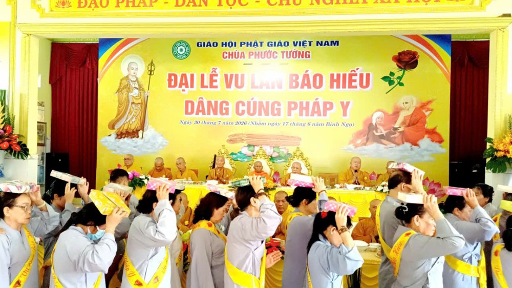 Vĩnh Long: Chùa Phước Tường trang nghiêm tổ chức Đại Lễ Vu Lan Báo hiếu, dâng Pháp y PL. 2570 - DL. 2026