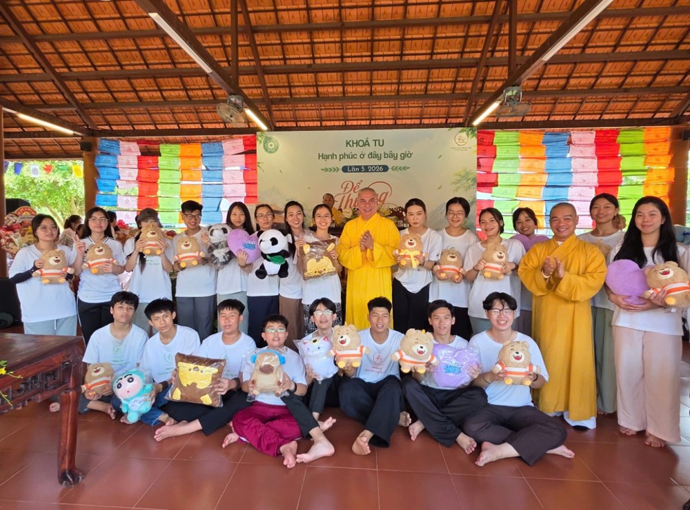 Đồng Nai: Bế mạc Khóa tu tuổi trẻ “Hạnh phúc ở đây bây giờ” lần V tại Thiền viện Trúc Lâm Bình Phước
