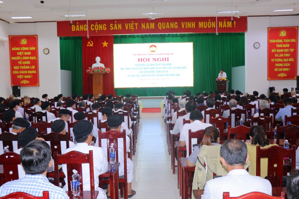 Vĩnh Long: Tăng Ni khu vực Bến Tre tham dự Hội nghị triển khai chủ trương, chính sách của Đảng và Nhà nước sau Đại hội đại biểu toàn quốc lần thứ 14