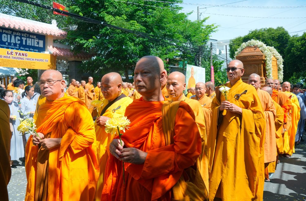 Vĩnh Long: Lễ truy niệm và phụng tống kim quan Trưởng lão Hòa thượng Thích Phước Tú trà tỳ