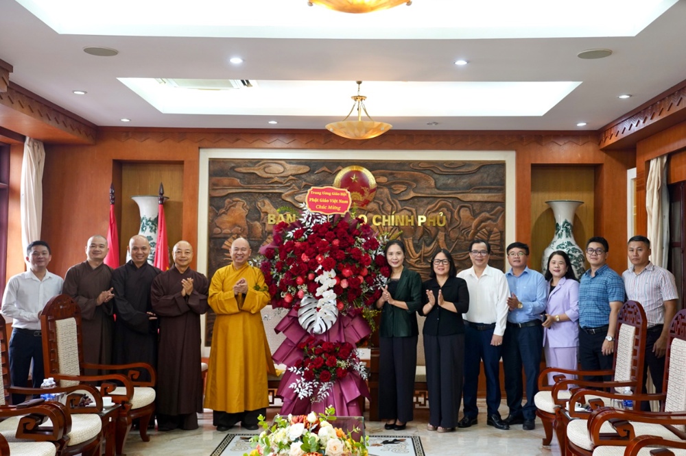 Hà Nội: GHPGVN chúc mừng ngày truyền thống ngành quản lý Nhà nước về Tôn giáo 