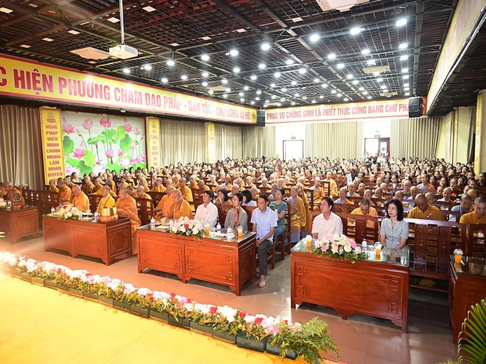 Hải Phòng: Trang nghiêm lễ Khai pháp khóa An cư kiết hạ PL.2570 tại trường hạ chùa Nam Hải