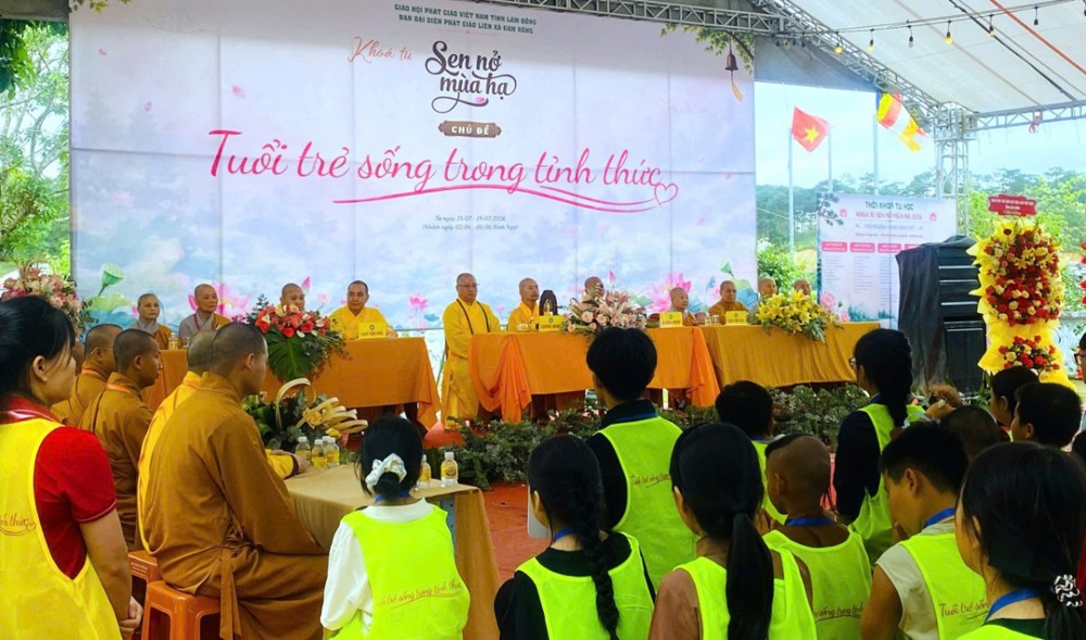 Lâm Đồng: Chùa Quang Minh lần đầu tổ chức khóa tu "Sen Nở Mùa Hạ" 