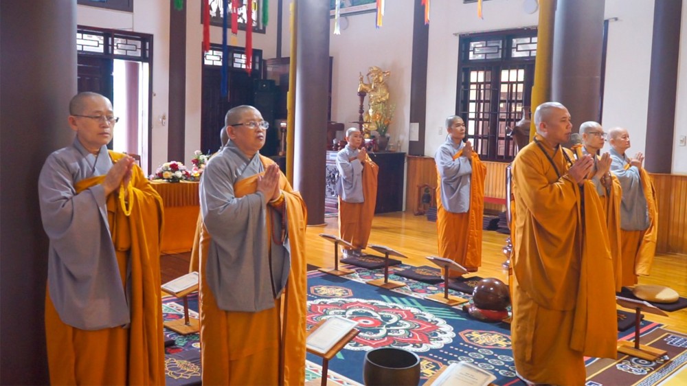 Quảng Ngãi: Thượng tọa Thích Vạn Nhơn quang lâm giáo giới chư Ni hành giả an cư tại trường hạ khu vực Tây Quảng Ngãi