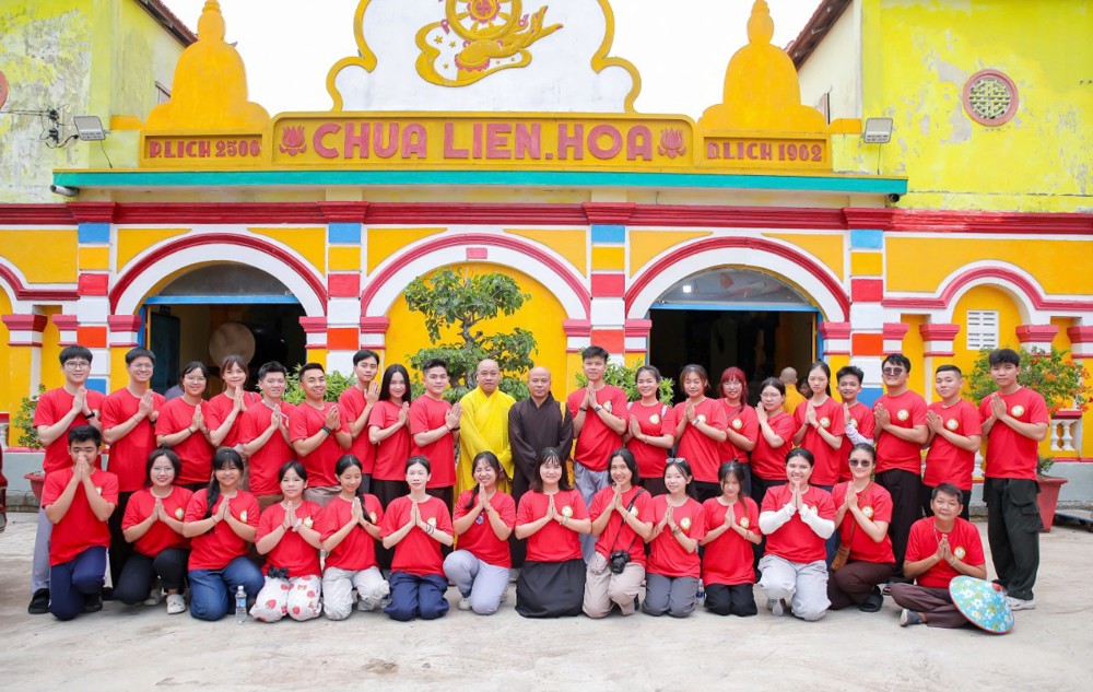 Đồng Tháp: Chùa Phước Vân cúng dường trường hạ nhân mùa An cư kiết hạ Phật lịch 2570